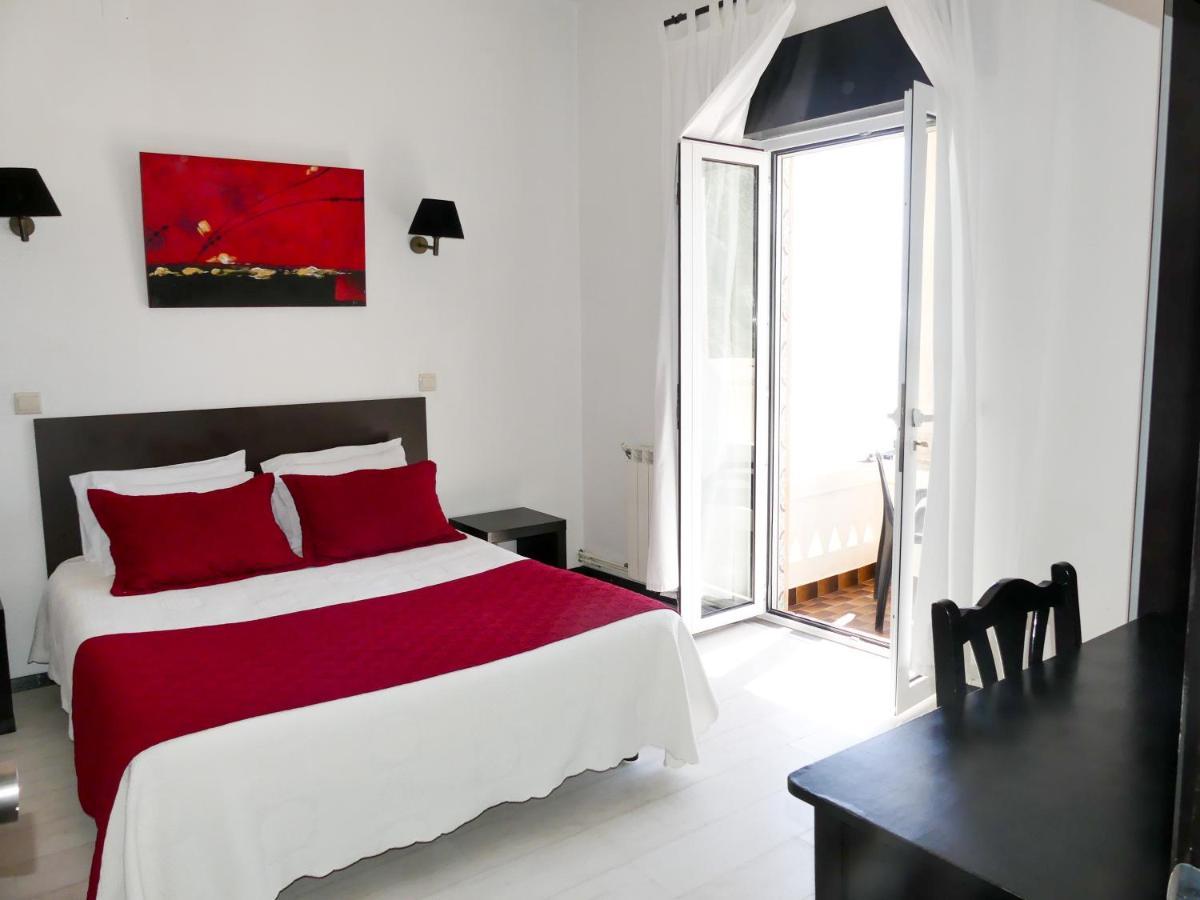 Hotel Cubata Nazare Bagian luar foto