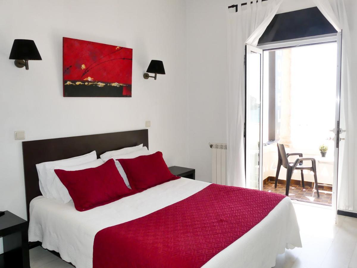 Hotel Cubata Nazare Bagian luar foto