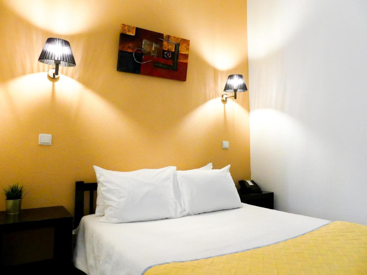 Hotel Cubata Nazare Bagian luar foto