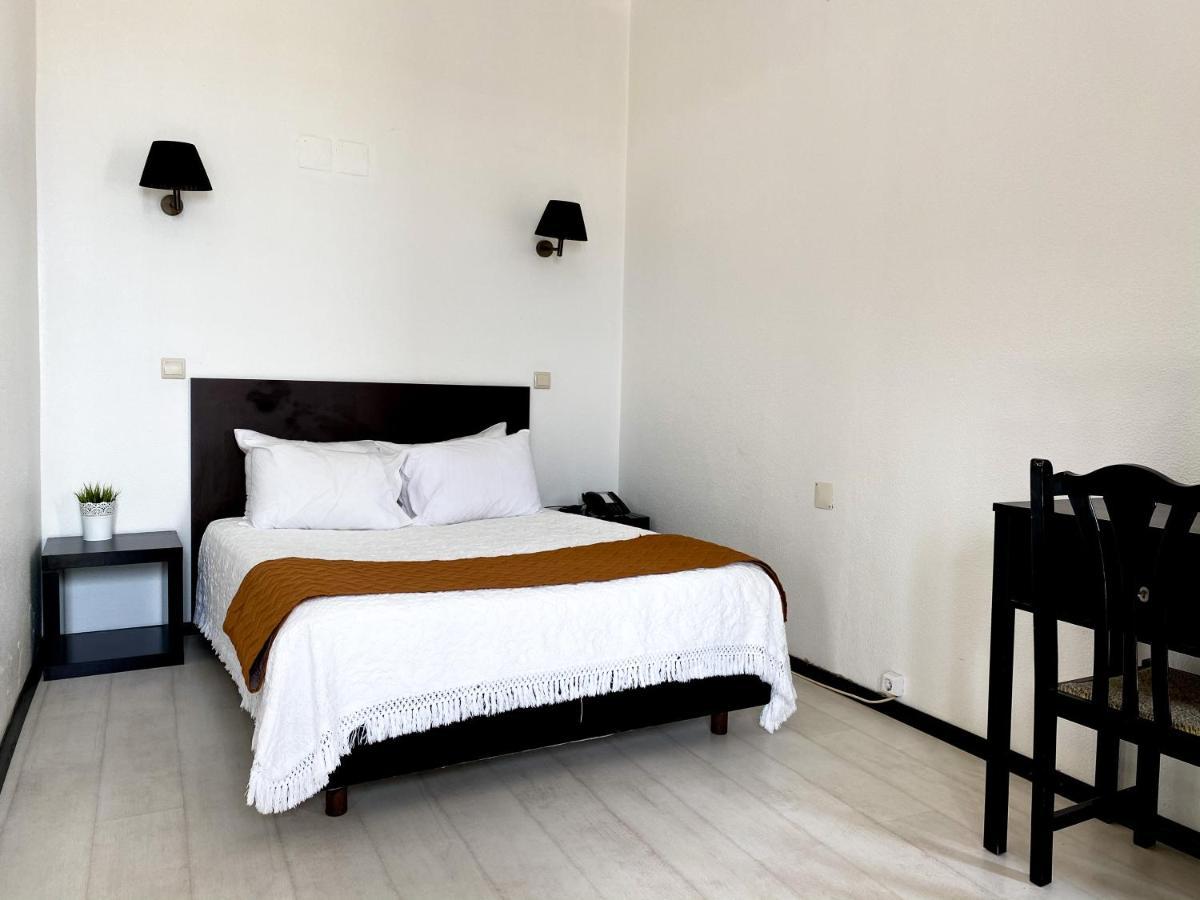 Hotel Cubata Nazare Bagian luar foto